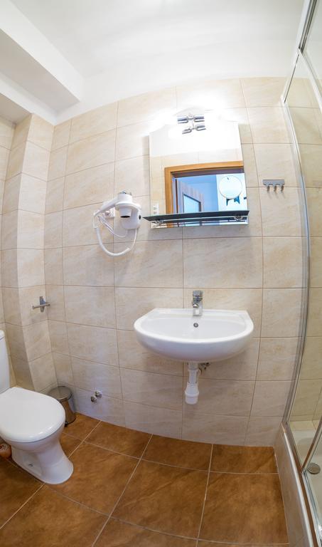 Bed and Breakfast Patra Варшава Экстерьер фото